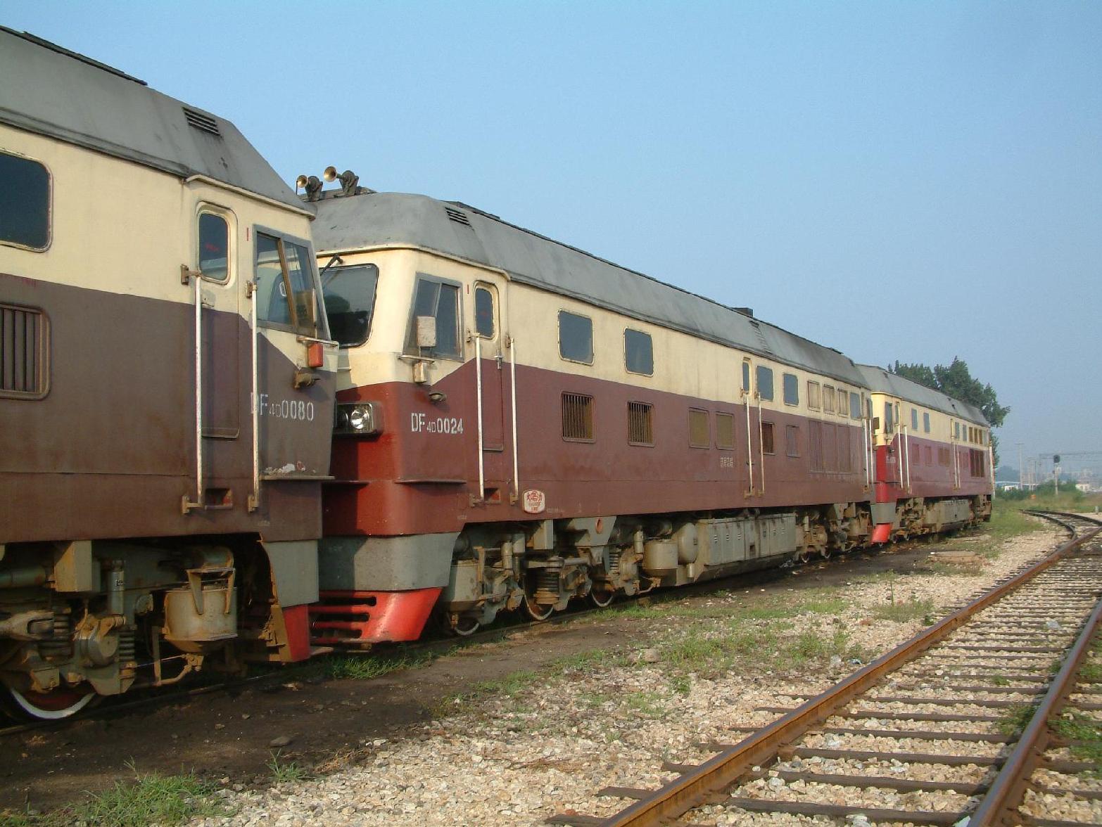 DF4D 0024.JPG